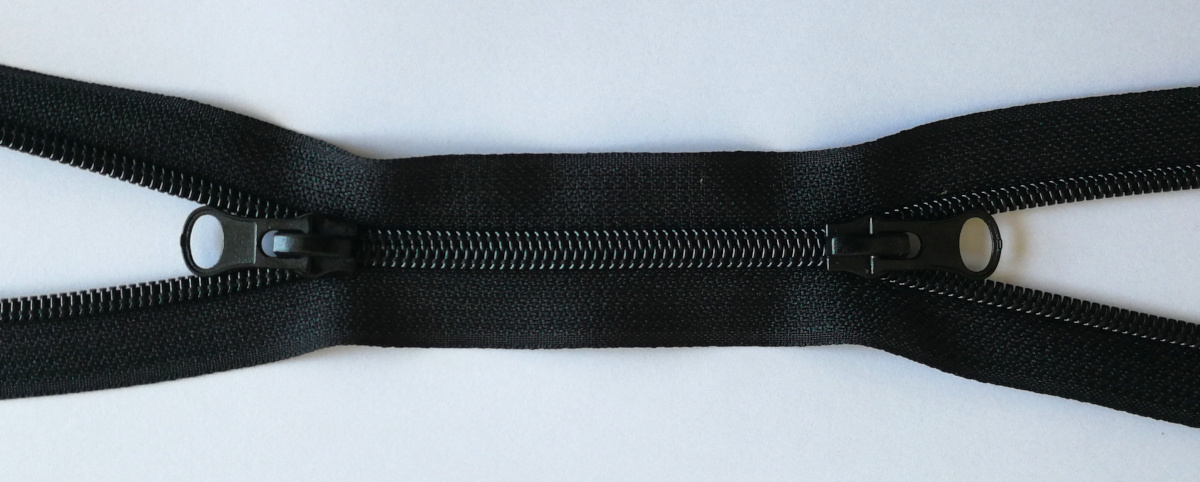2-wege-reißverschluss-30cm-lang-5mm-spiral-schwarz